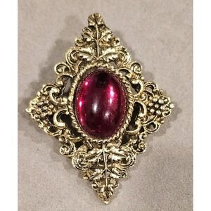 Vintage Gold Tone Filigree Brooch w/ Red Cabochon